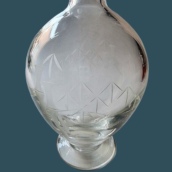 Vintage 1930s Etched Bamboo Motif Noritake Crystal Decanter - Picture 2 of 5
